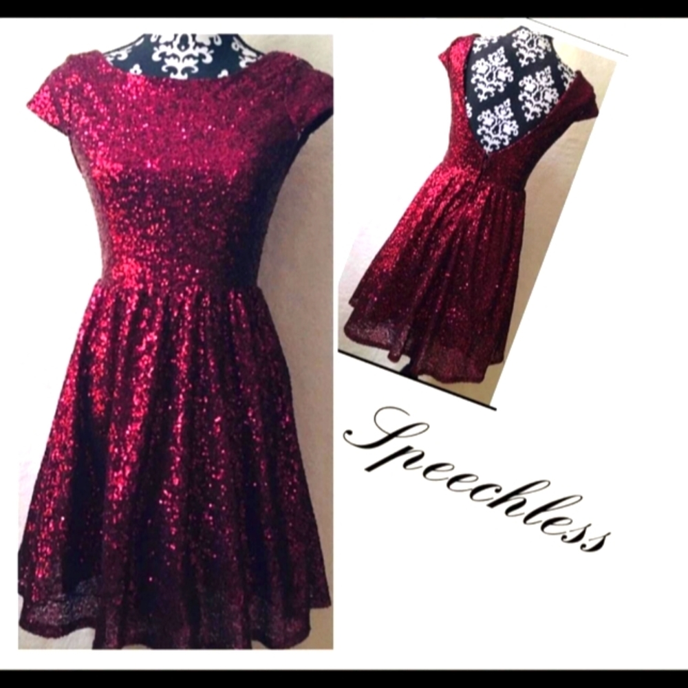 Speechless  wine red  sequin dress size 5